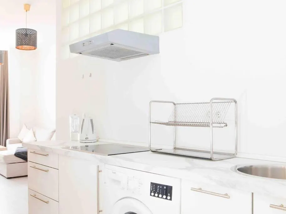Stylish 2 Bedroom Apartment Next To Lamerced Plaza مالقة 0*,  إسبانيا